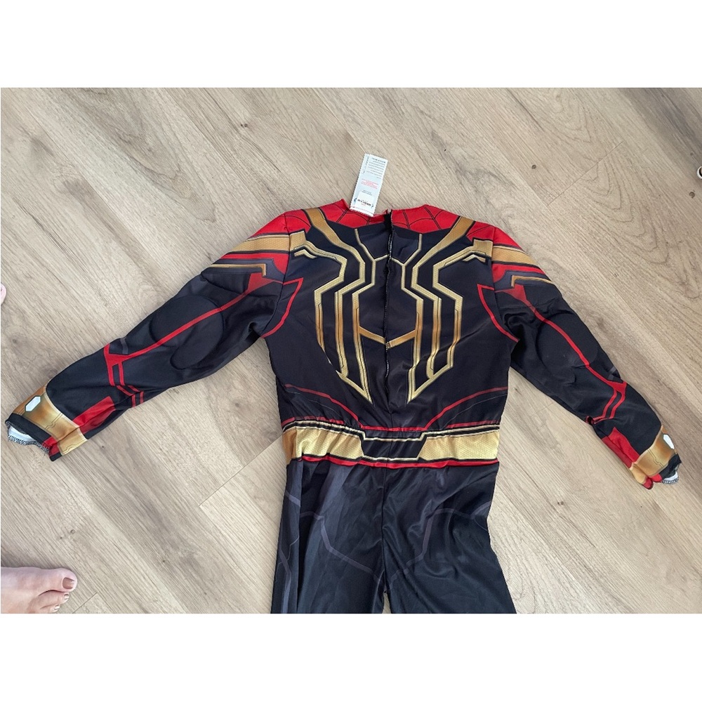 New Marvel Spiderman Costume black and red size Medium - Picture 4 of 8